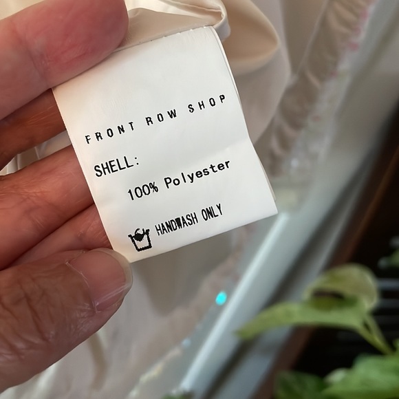 Front Row Shop Sequin White & Pink Blazer Size XS NWT - Picture 5 of 6